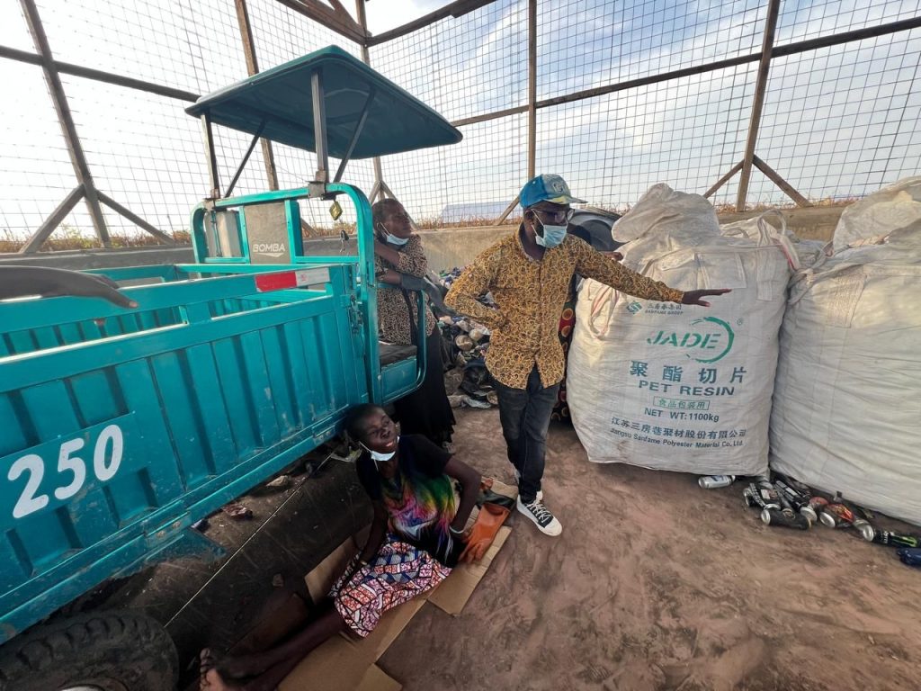 %E3%83%88%E3%83%A9%E3%83%B3%E3%82%B9%E3%83%95%E3%82%A1%E3%83%BC%E3%82%B9%E3%83%86%E3%83%BC%E3%82%B7%E3%83%A7%E3%83%B3%E3%81%A7%E3%81%AE%E5%88%86%E5%88%A5